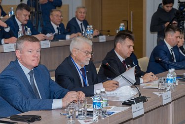 Законодатели регионов ПФО знают о положительном опыте Оренбуржья